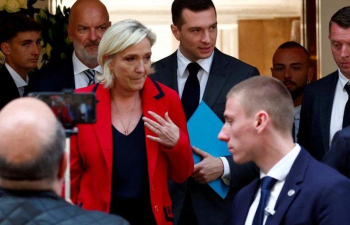 Marine Le Pen sconfessa un deputato del RN che ritiene che i posti ministeriali debbano essere occupati da “franco-francesi”