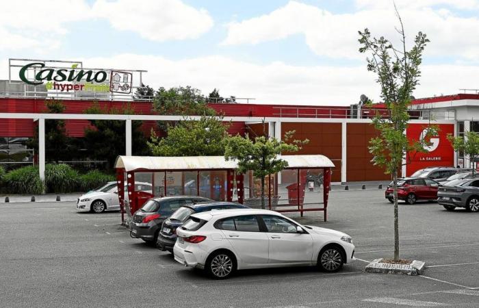 Chiusura dell’ipermercato Casinò di Lorient: “Ho fatto scorta per tre settimane”