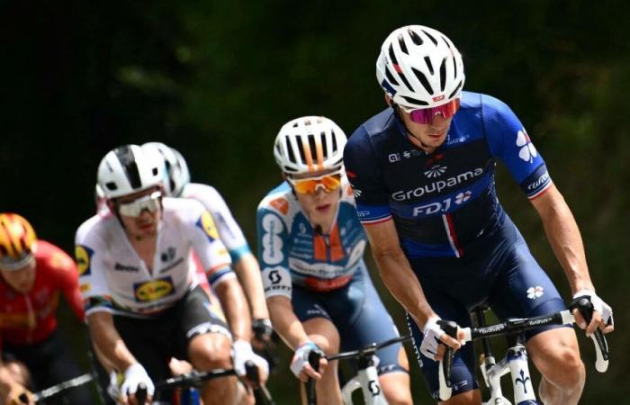 DIRETTO. Tour de France: Bardet in testa, Gaudu e Van der Poel arretrati, seguono la prima tappa