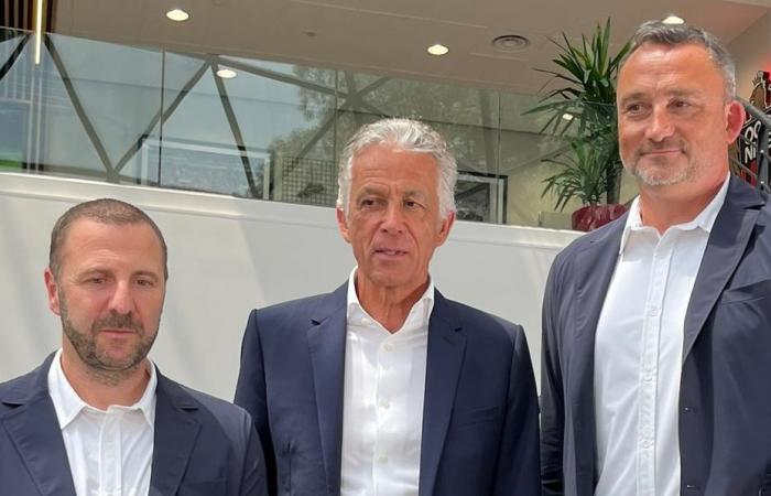OGC BELLO. Europa League, i convocati, le ambizioni del nuovo allenatore… Cosa ricordare della conferenza Haise, Rivère e Maurice
