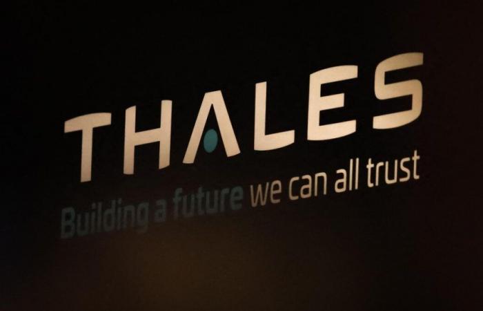 Sospetti di corruzione nella vendita di armi: Thales ha fatto irruzione in Francia, Paesi Bassi e Spagna