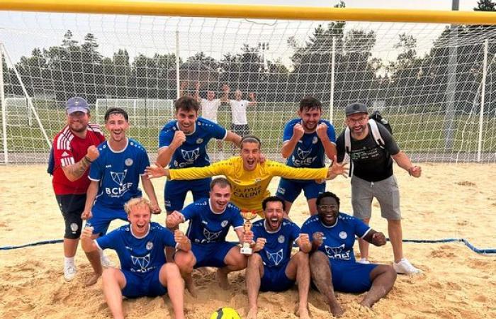 Quattro squadre in lizza per il titolo di campione regionale di beach soccer a Vichy