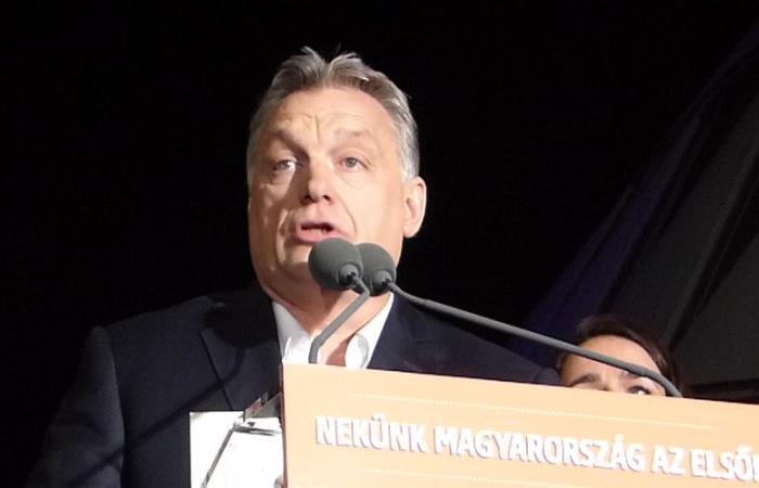 “Inizia una nuova era”, annuncia il primo ministro ungherese Viktor Orban che intende formare un nuovo gruppo parlamentare europeo di estrema destra