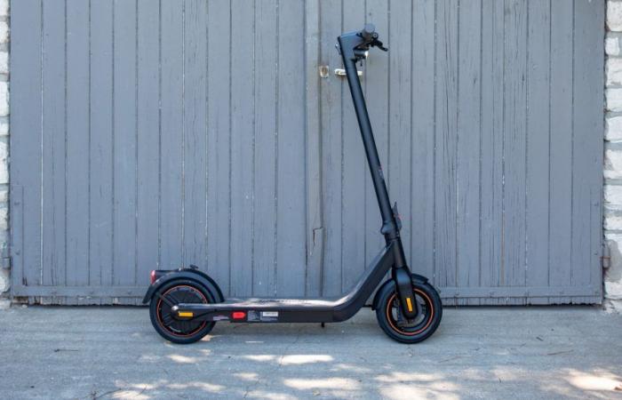 Saldi / Buon affare – Lo scooter elettrico “4 stelle” InMotion Air Pro a 492,33 € (-12%)