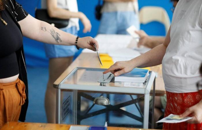 Aggiornamento alle 22:15 sui risultati nelle 9 circoscrizioni elettorali delle Alpi Marittime alle elezioni legislative