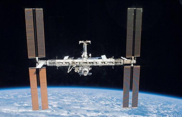 SpaceX selezionata dalla NASA per deorbitare la Stazione Spaziale Internazionale