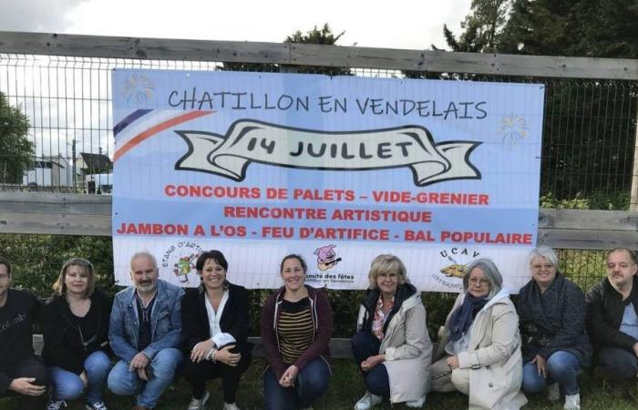 I festeggiamenti del 14 luglio a Châtillon-en-Vendelais riuniscono le associazioni
