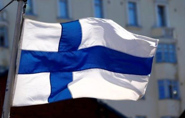Di fronte alla minaccia russa, la Finlandia approva a sua volta un accordo di difesa con gli Stati Uniti