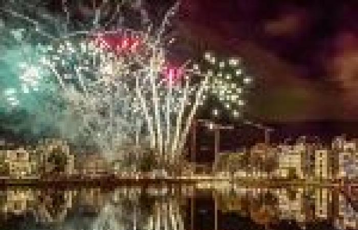 Festa nazionale a Melun (77): Fuochi d’artificio sulle rive della Senna 13 luglio 2024