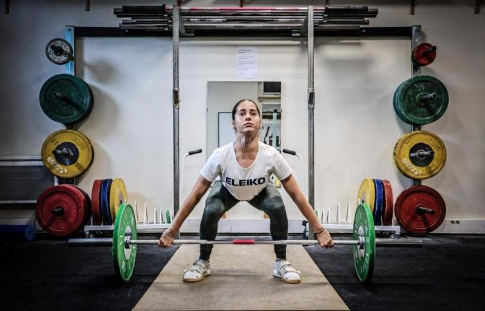 La campionessa di sollevamento pesi Margot Kochetova suscita grandi speranze