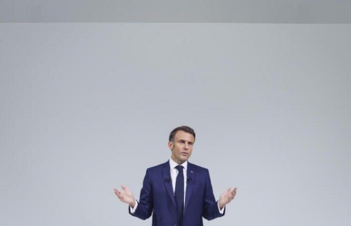 Come Emmanuel Macron si prepara alla convivenza con l’estrema destra