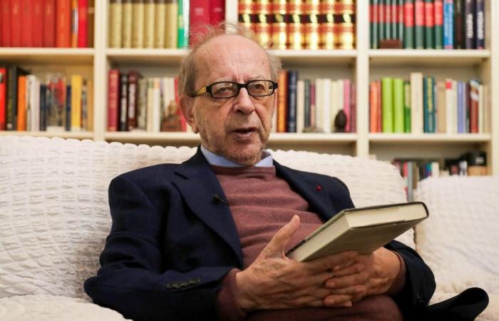 È morto a 88 anni lo scrittore Ismaïl Kadaré