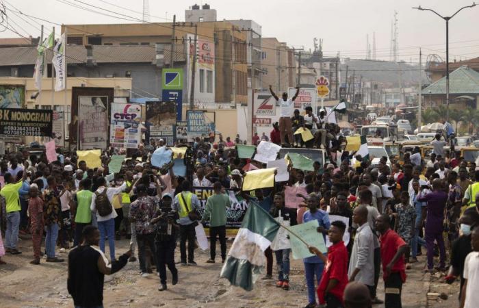 La Nigeria affronta l’esodo delle multinazionali