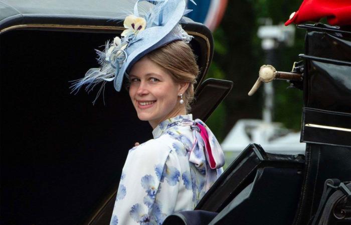 Louise Mountbatten-Windsor, felice a Sandringham con il suo amico Felix