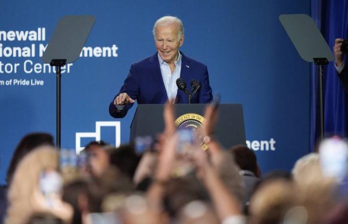 I leader democratici vengono in aiuto di Biden dopo il suo catastrofico dibattito contro Trump
