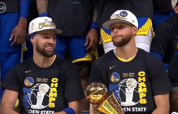 Stephen Curry rende omaggio a Klay Thompson