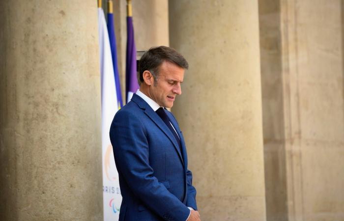 Sotto la presidenza di Emmanuel Macron, crisi ripetute
