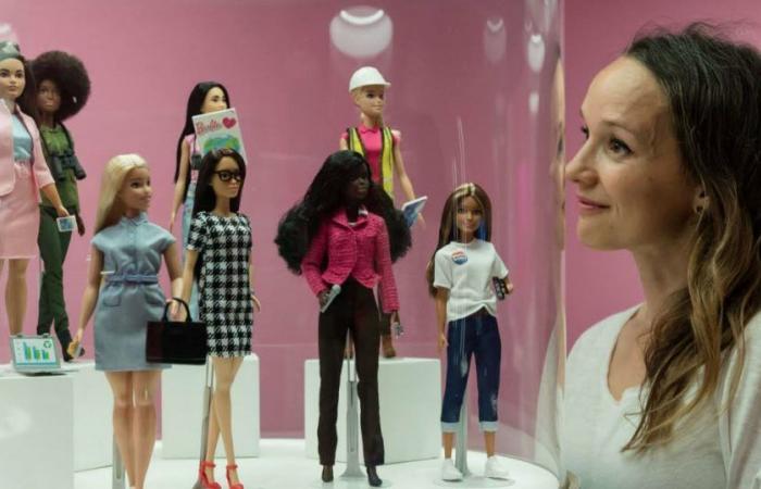 Regno Unito. Da venerdì una mostra evento su Barbie, più di 180 bambole sotto i riflettori