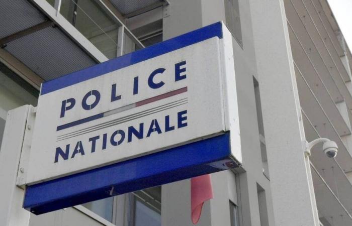 Un agente di polizia accusato di omicidio, avrebbe ucciso un abusivo a casa di sua nonna a Bobigny