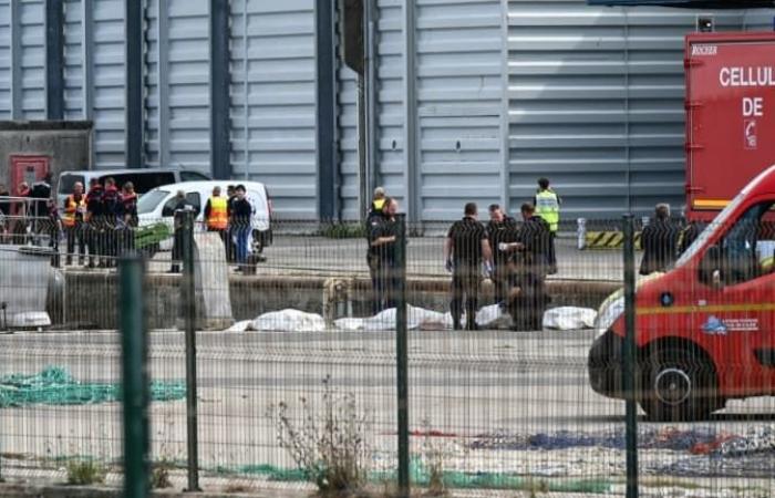 Quali
      luoghi
      di
      sepoltura
      per
      i
      migranti
      morti
      nei
      naufragi
      nella
      Manica?