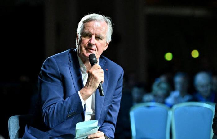 quando
      Michel
      Barnier
      pagò
      per
      una
      piccola
      frase
      di
      Emmanuel
      Macron