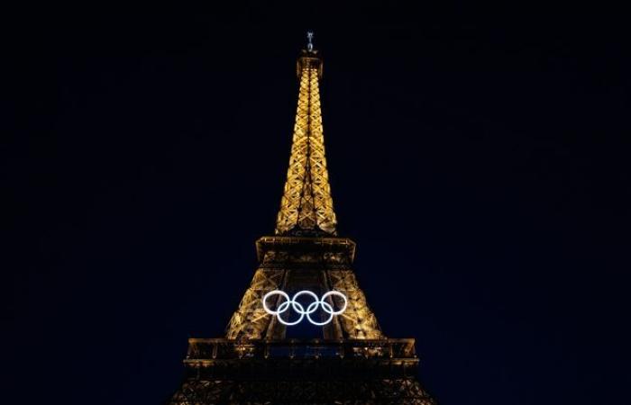 I
      discendenti
      di
      Eiffel
      si
      scontrano
      con
      Hidalgo
      per
      gli
      anelli
      olimpici