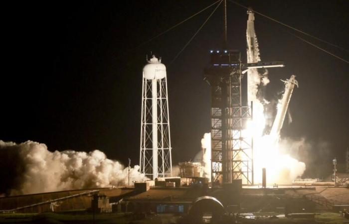 Il
      razzo
      SpaceX
      sulla
      buona
      strada
      per
      consentire
      la
      prima
      passeggiata
      spaziale
      privata
      –
      Il
      mio
      blog