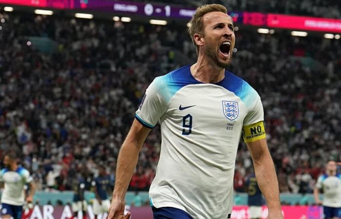 Harry
      Kane
      compie
      100
      anni:
      un
      regalo
      speciale