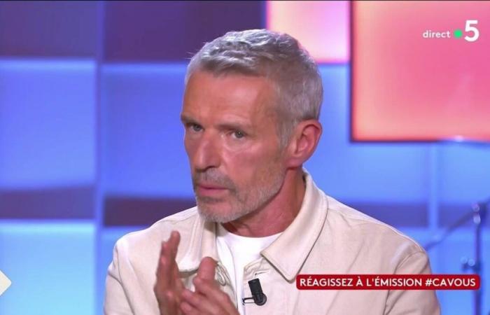 Affare
      Abbé
      Pierre,
      Lambert
      Wilson
      senza
      parole
      dopo
      le
      rivelazioni