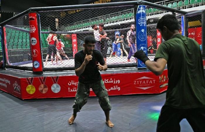 Dopo
      il
      divieto
      di
      MMA,
      i
      sogni
      degli
      atleti
      afghani
      sono
      andati
      KO