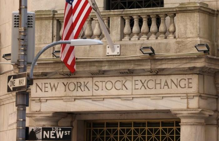 Wall
      Street
      chiude
      in
      rialzo,
      caccia
      all'affare
      dopo
      un
      inizio
      negativo
      –
      Il
      mio
      blog