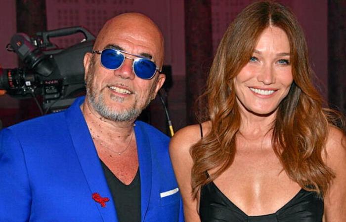 Pascal
      Obispo
      annuncia
      un
      duetto
      con
      Carla
      Bruni