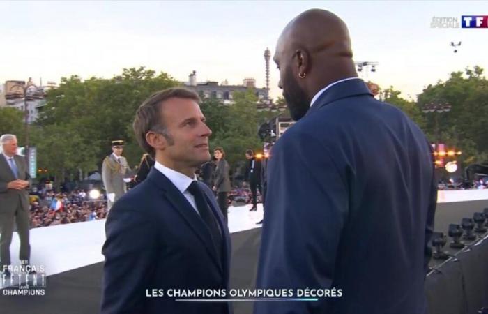 La
      sua
      complicità
      con
      Teddy
      Riner
      è
      evidente
      e
      questo
      gesto
      pubblico
      lo
      dimostra
      bene.