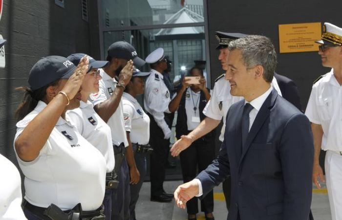 Seconda
      notte
      di
      violenza,
      stazione
      di
      polizia
      presa
      di
      mira
      da
      munizioni
      vere
      –
      Il
      mio
      blog