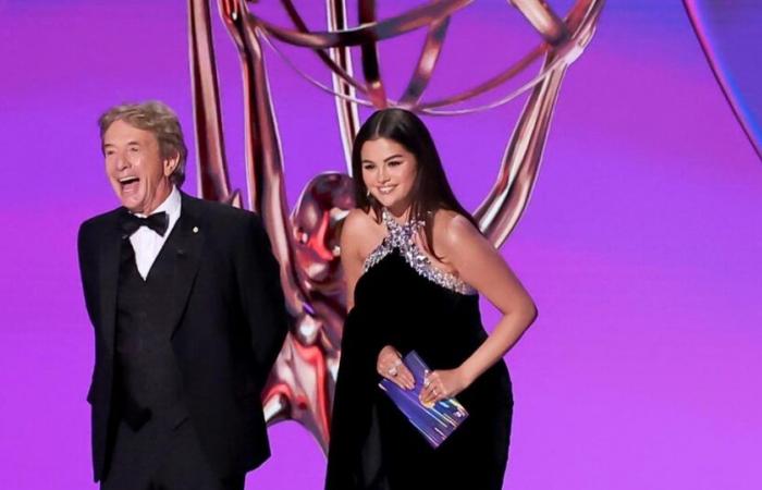 L'inaspettata
      battuta
      di
      Selena
      Gomez
      su
      Donald
      Trump
      agli
      Emmy
      Awards