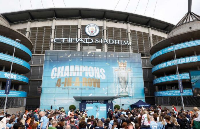 Si
      apre
      in
      Inghilterra
      il
      “processo
      del
      secolo”
      al
      Manchester
      City