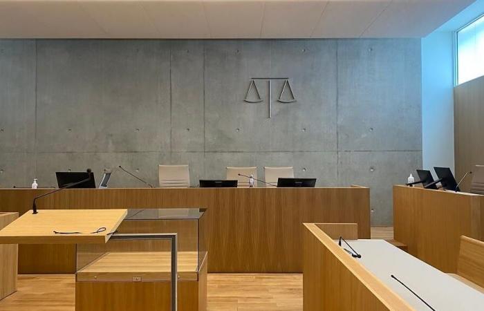 Caso di molestie sul lavoro presso Leclerc ad Aire-sur-l’Adour: assolto il responsabile del dipartimento