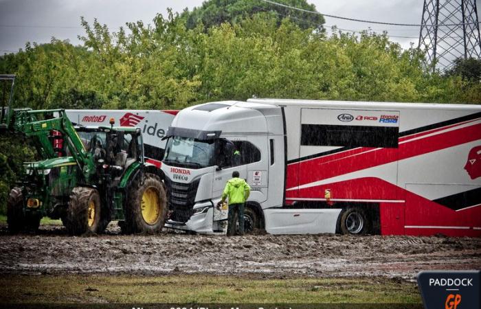 La Piccola Gazzetta di Misano: MotoGP salvata dai trattori!