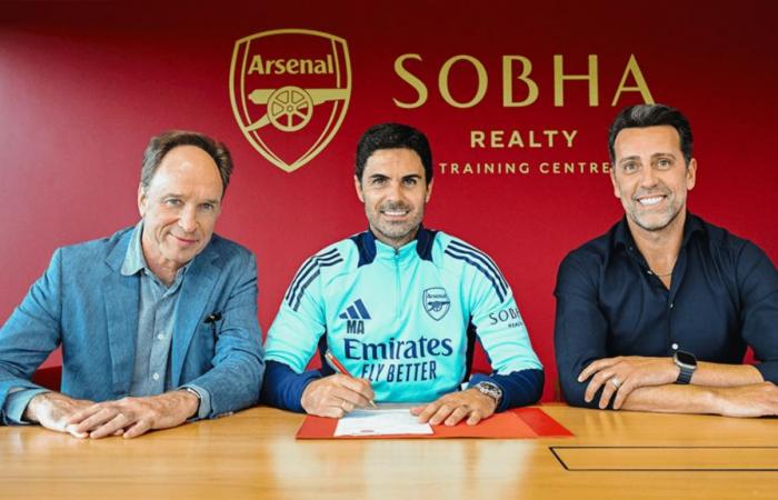 Mikel Arteta firma il nuovo contratto con l’Arsenal