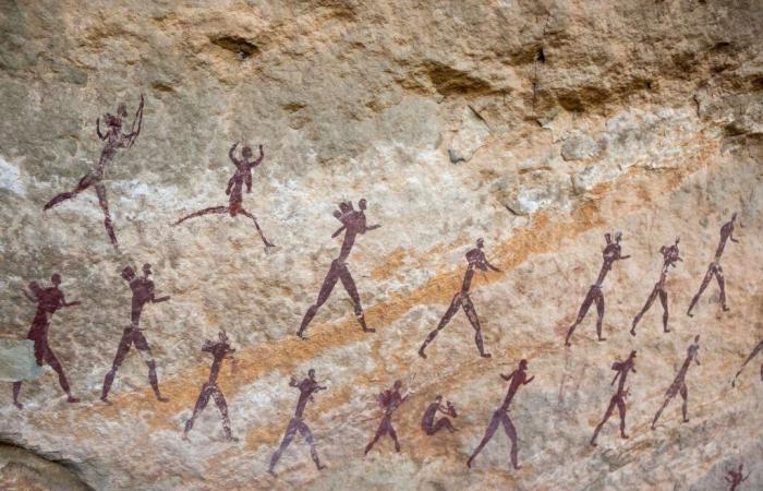 Queste pitture rupestri sudafricane rivelano strane creature risalenti a 250 milioni di anni fa!