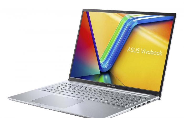 Nuovo Asus Vivobook 16 S1605VA-MB708W da 999€, portatile multimediale da 16″ Silver, sottile e leggero, con potente Intel Core i9-H con 1TB SSD e 24GB RAM