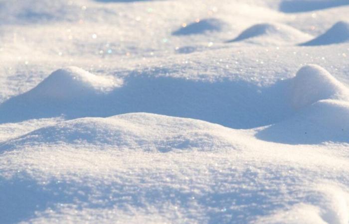 strade bloccate dalla tempesta di neve