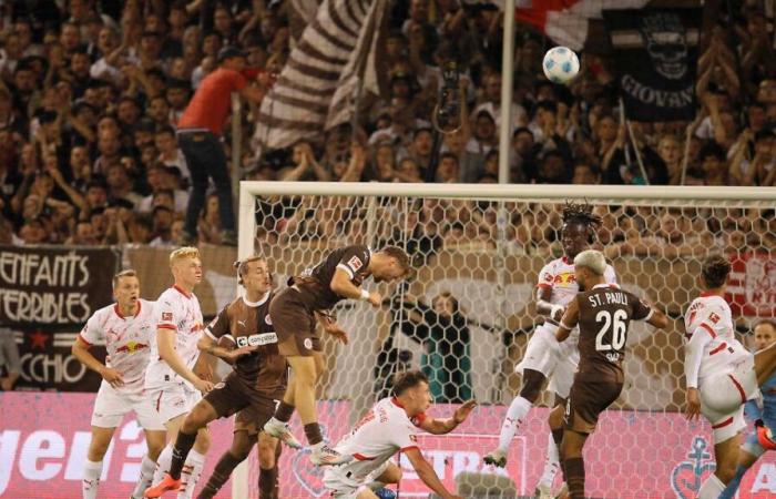 L’FC St. Pauli ottiene il suo primo punto in Bundesliga dal 2011