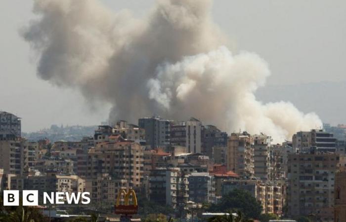 Gli attacchi aerei israeliani uccidono 492 persone in Libano