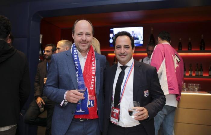 Le tribune VIP di OL – OM. Che Olimpiade pazzesca!