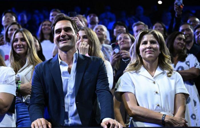 Federer protagonista sugli spalti con la moglie Mirka e l’attrice Anna Wintour alla Laver Cup