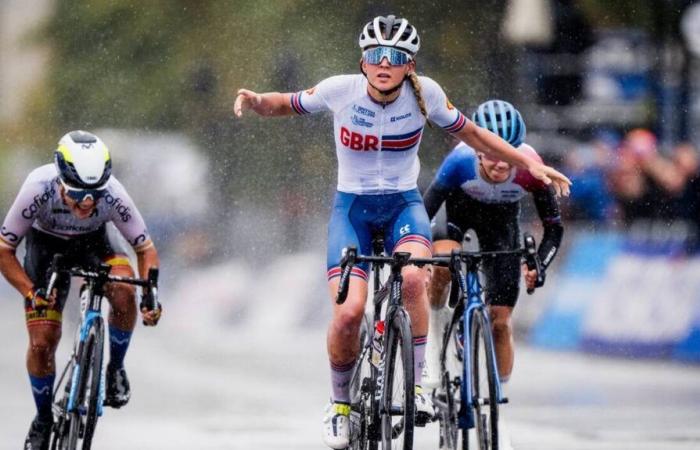 Campionati del mondo di ciclismo. Dopo la cronometro, Cat Ferguson ha vinto anche la corsa su strada junior