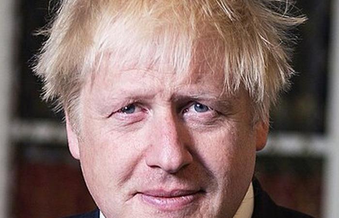 Covid-19: quando l’ex primo ministro britannico Boris Johnson pensò a un “raid marittimo” nei Paesi Bassi per rubare vaccini