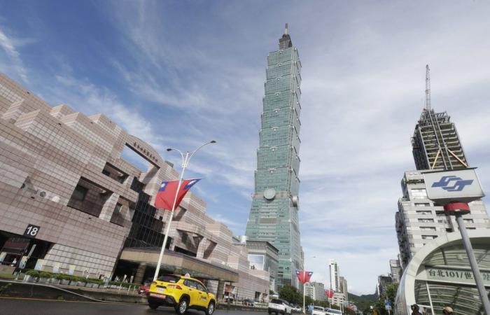 Taiwan è in allerta dopo il lancio di missili in Cina