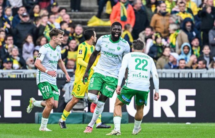 Nantes agganciato dal Saint-Étienne, Reims nella top 4